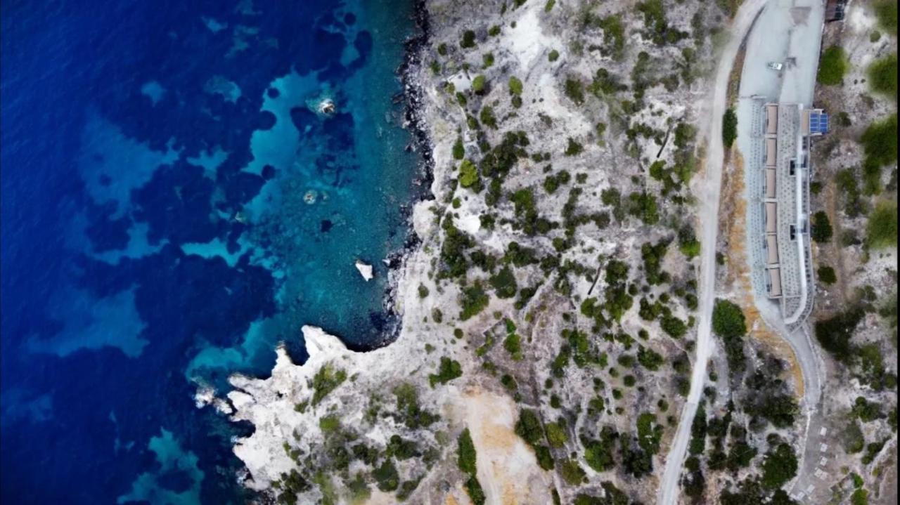 Echoes Milos Plaka  Buitenkant foto